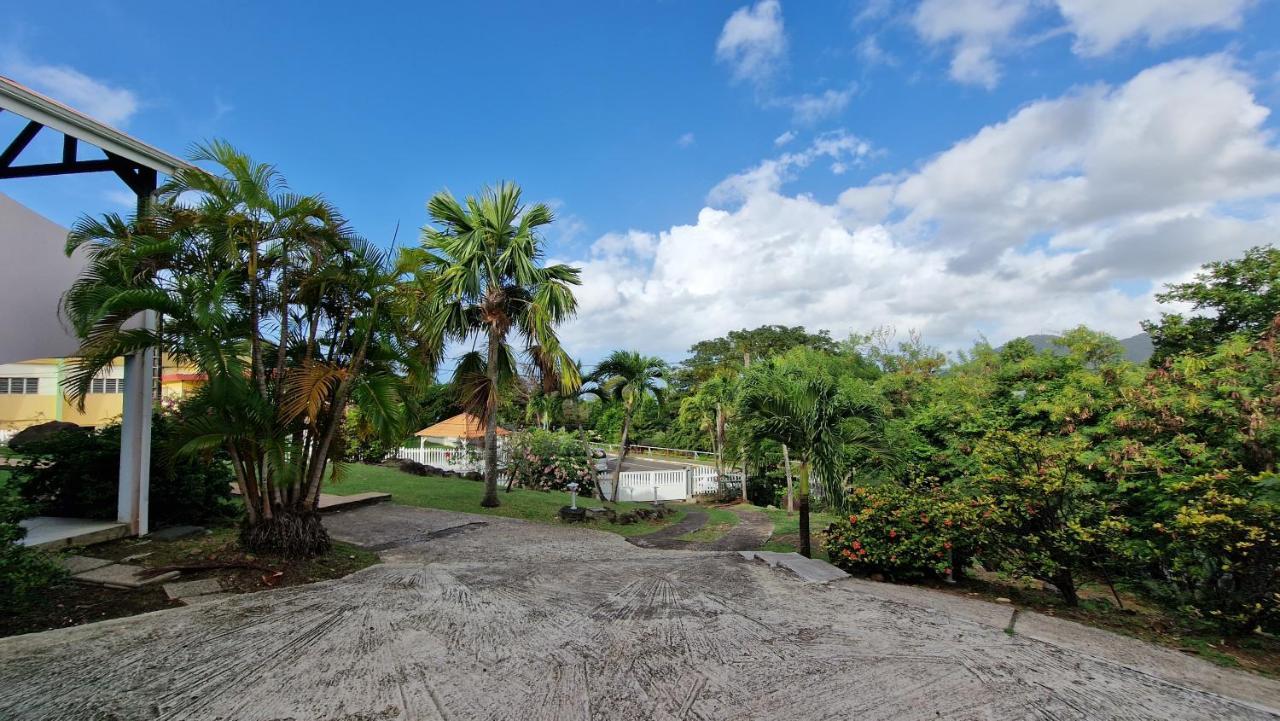 Le Debarcadere Apartamento Sainte-Anne Exterior foto